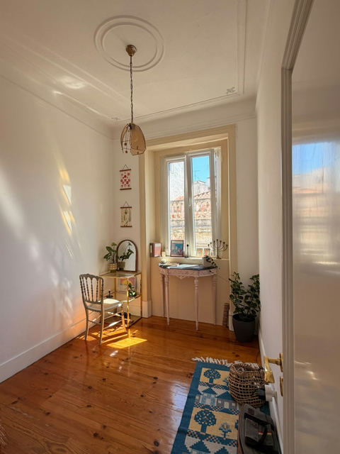 T2 Apartment for Rent in Santa Maria Maior, Lisboa - 12