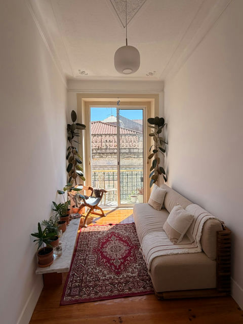 T2 Apartment for Rent in Santa Maria Maior, Lisboa - 1