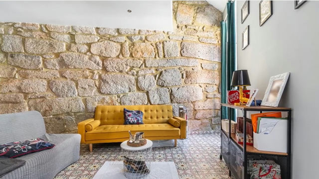 T1 Apartment for Rent in Santo Ildefonso, Porto