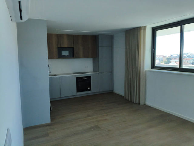 T2 Apartment for Rent in Leça da Palmeira, Matosinhos