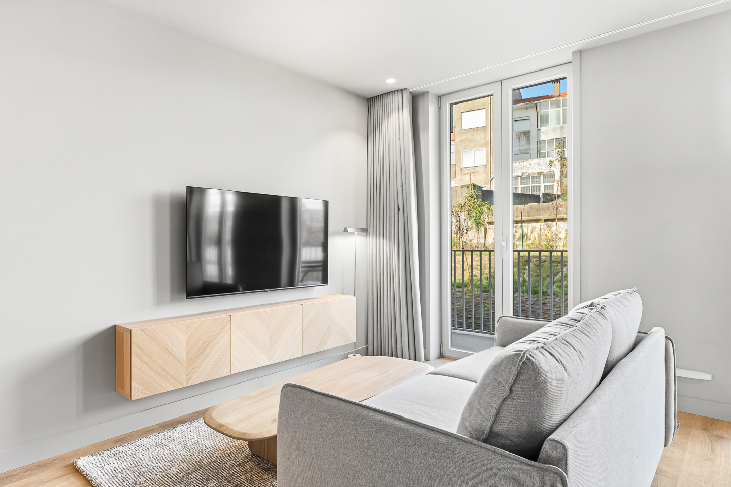 T0 Apartment for Rent in Leal, Porto - 4