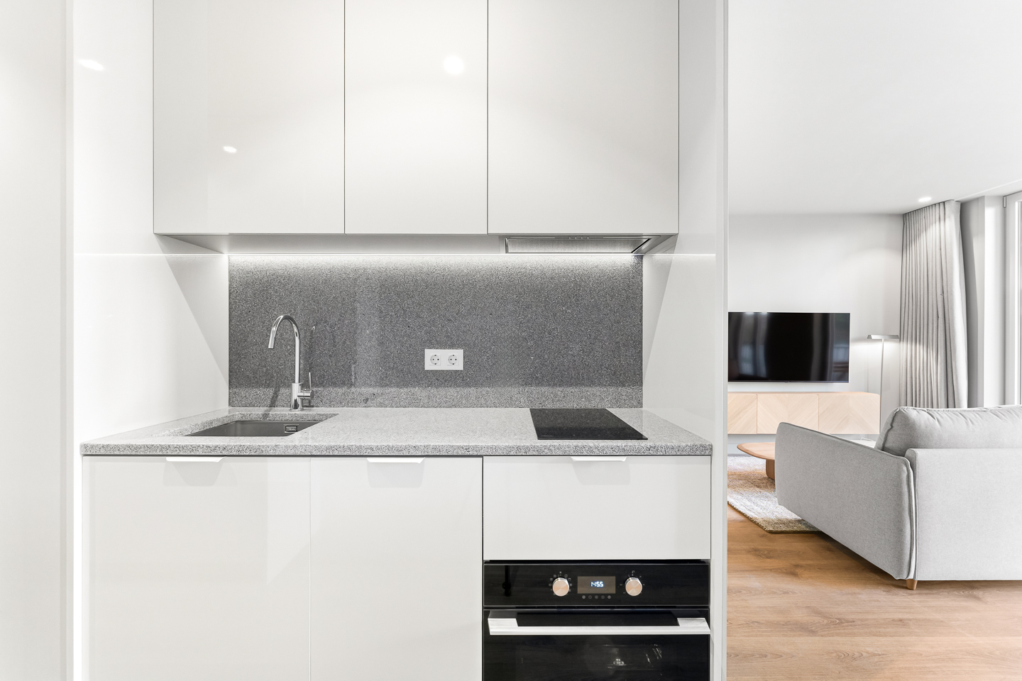 T0 Apartment for Rent in Leal, Porto - 7