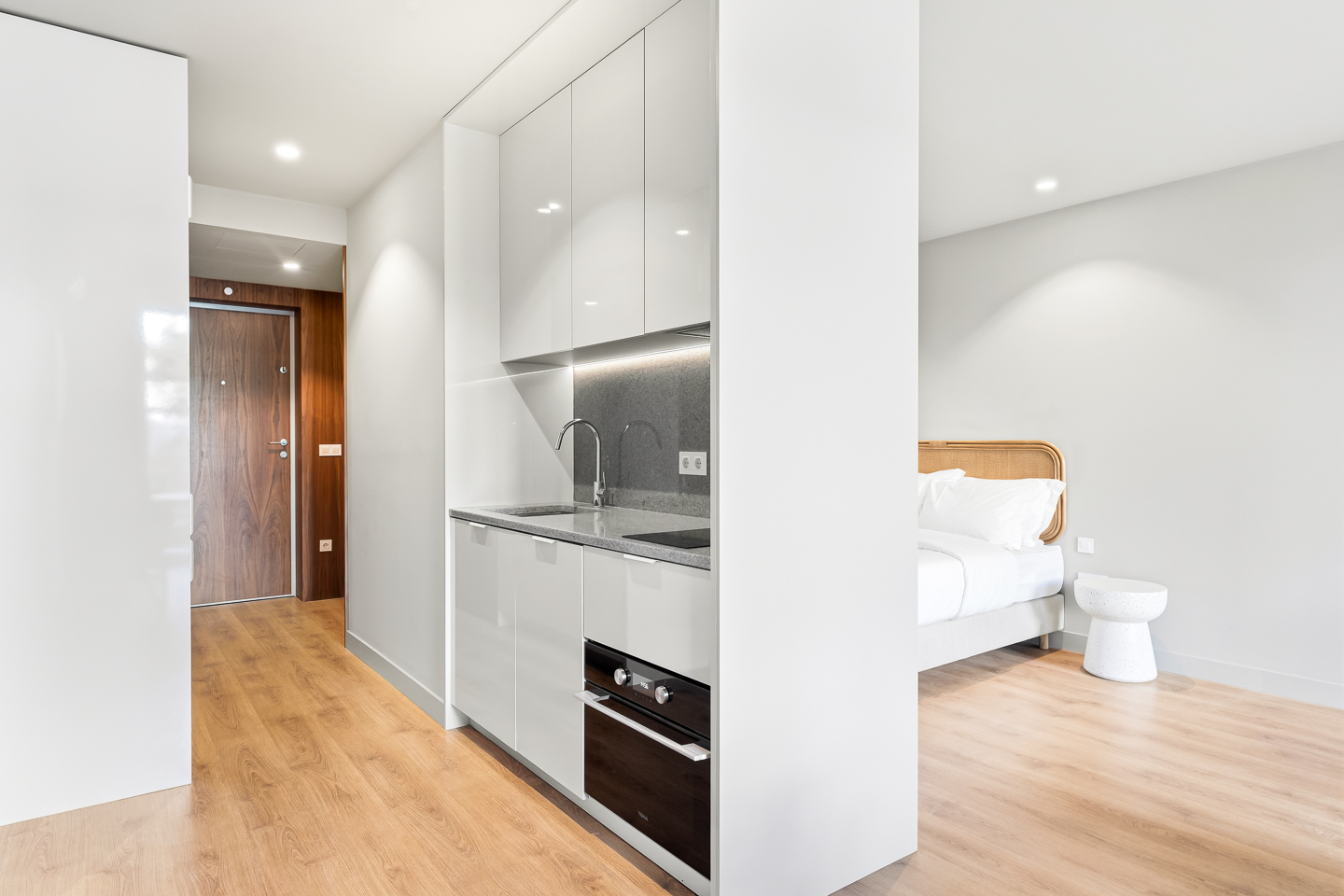 T0 Apartment for Rent in Leal, Porto - 6