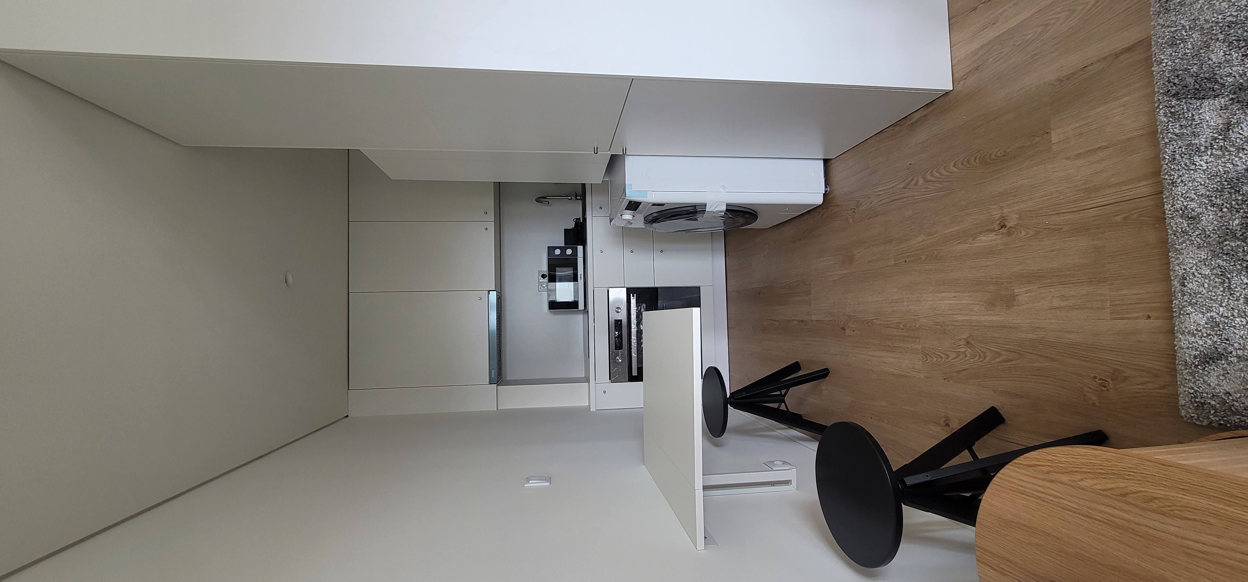 T0 Studio for Rent in Music Square, Porto - 8